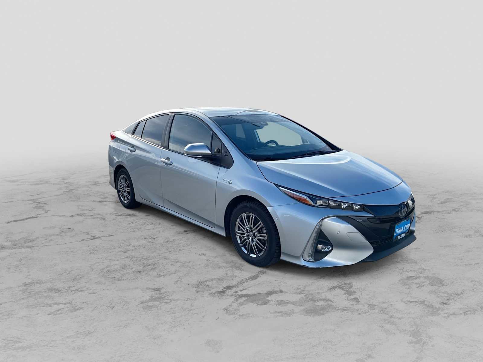 Used 2021 Toyota Prius Prime Limited image 2