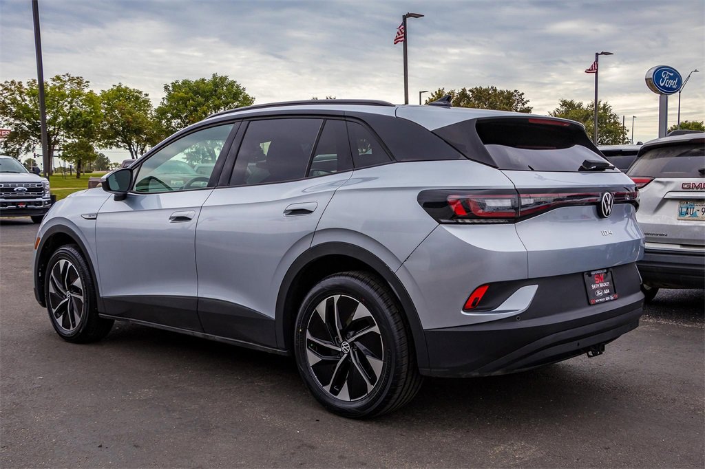 Used 2022 Volkswagen ID.4 Pro image 6