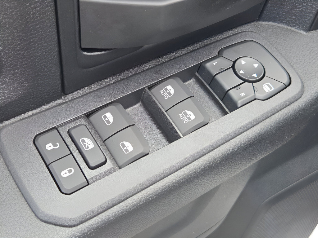 New 2026 RAM 3500 Tradesman AWD/4WD image 24