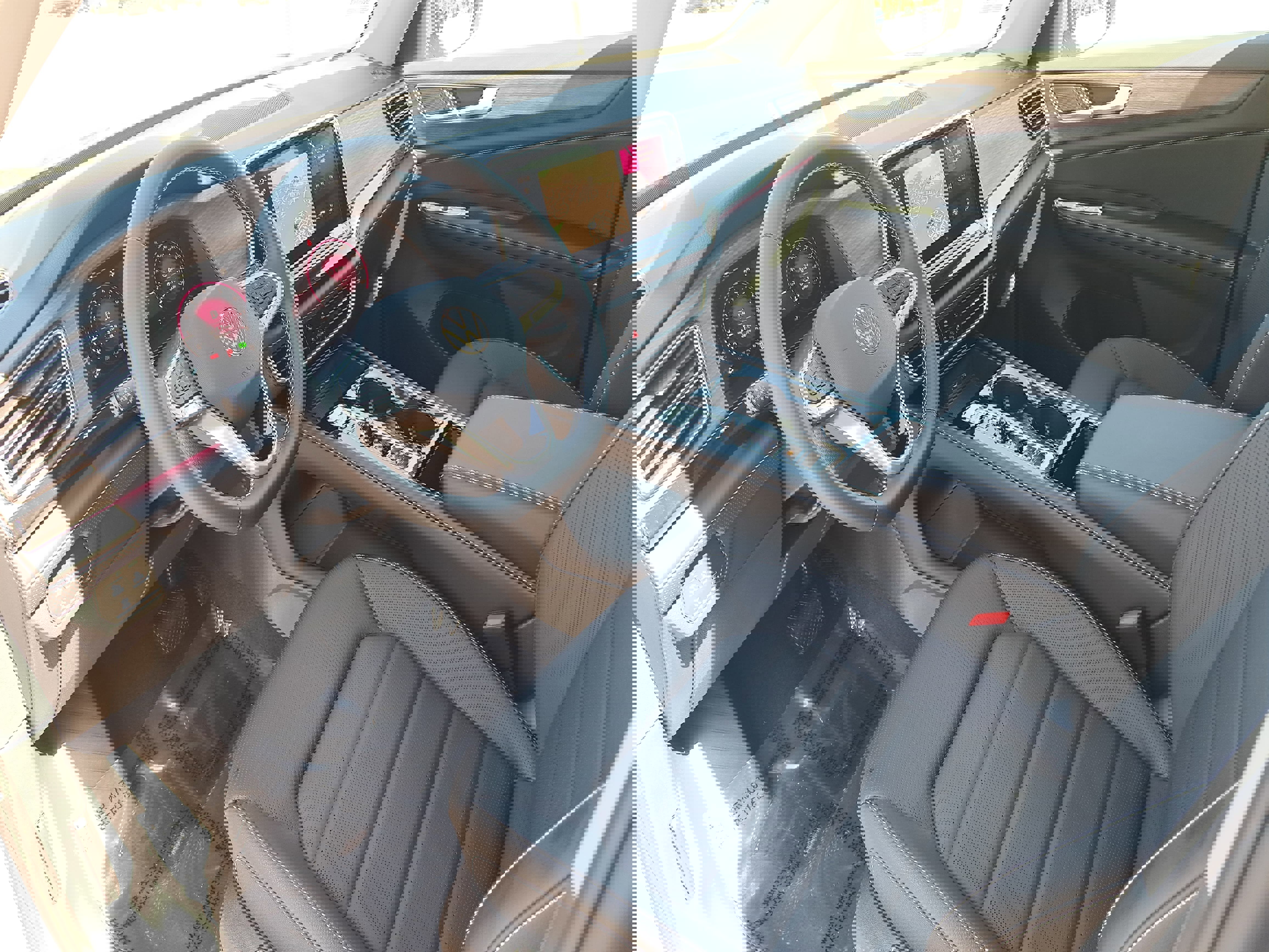 New 2026 Volkswagen Atlas SEL image 17