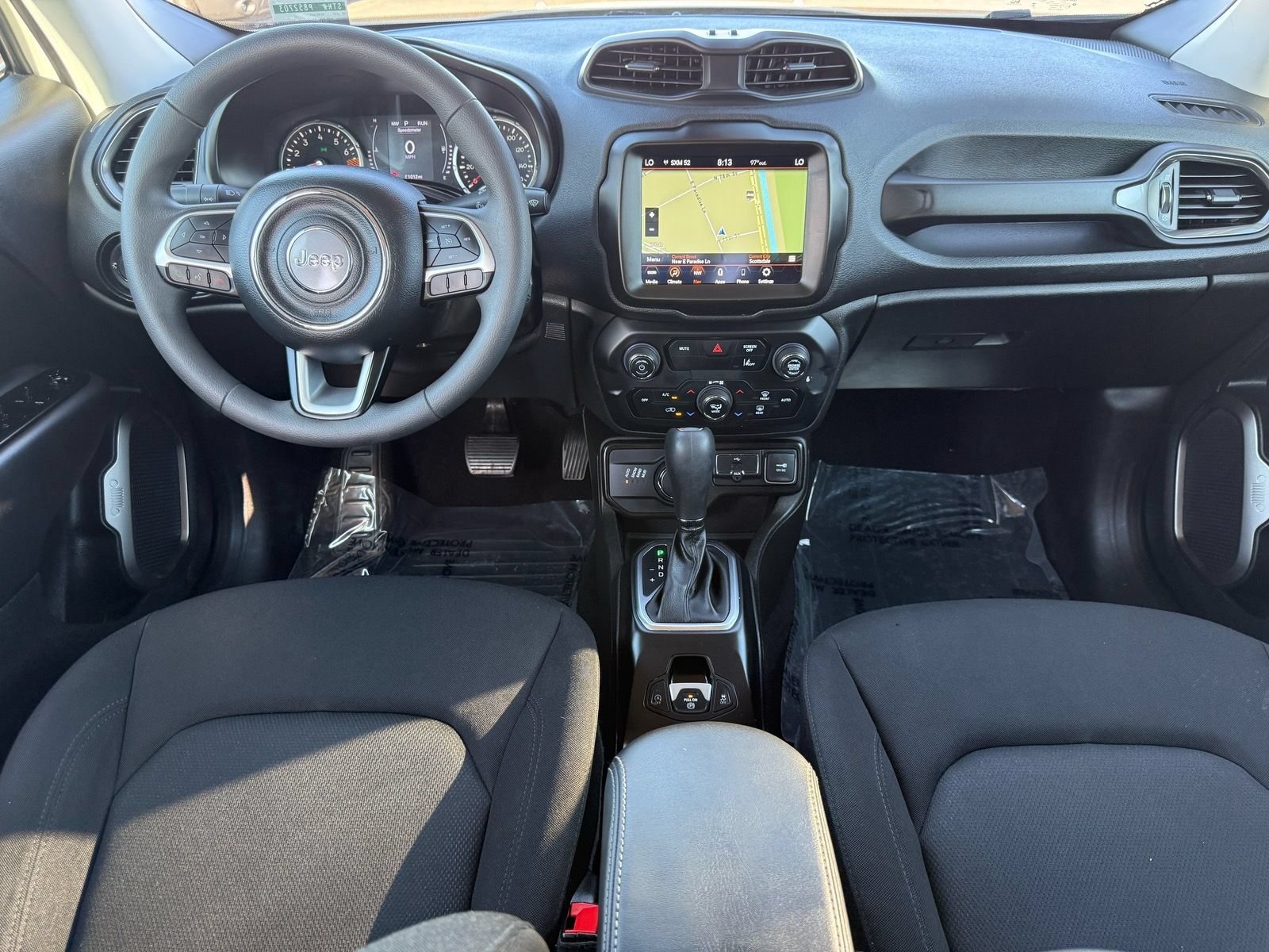 Used 2023 Jeep Renegade Latitude AWD/4WD image 28