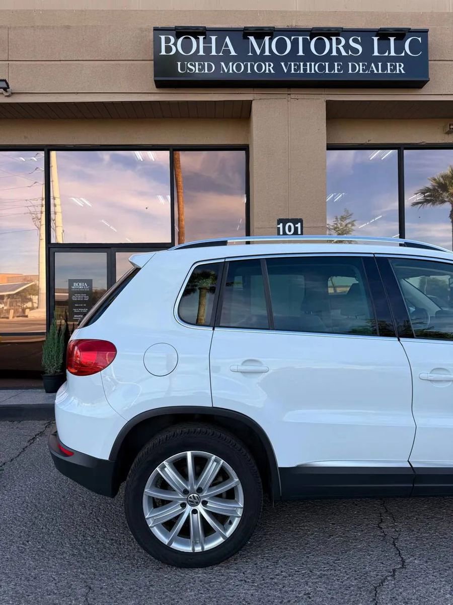 Used 2014 Volkswagen Tiguan SEL image 12