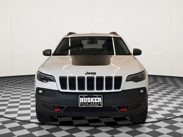 Used 2019 Jeep Cherokee Trailhawk AWD/4WD image 3