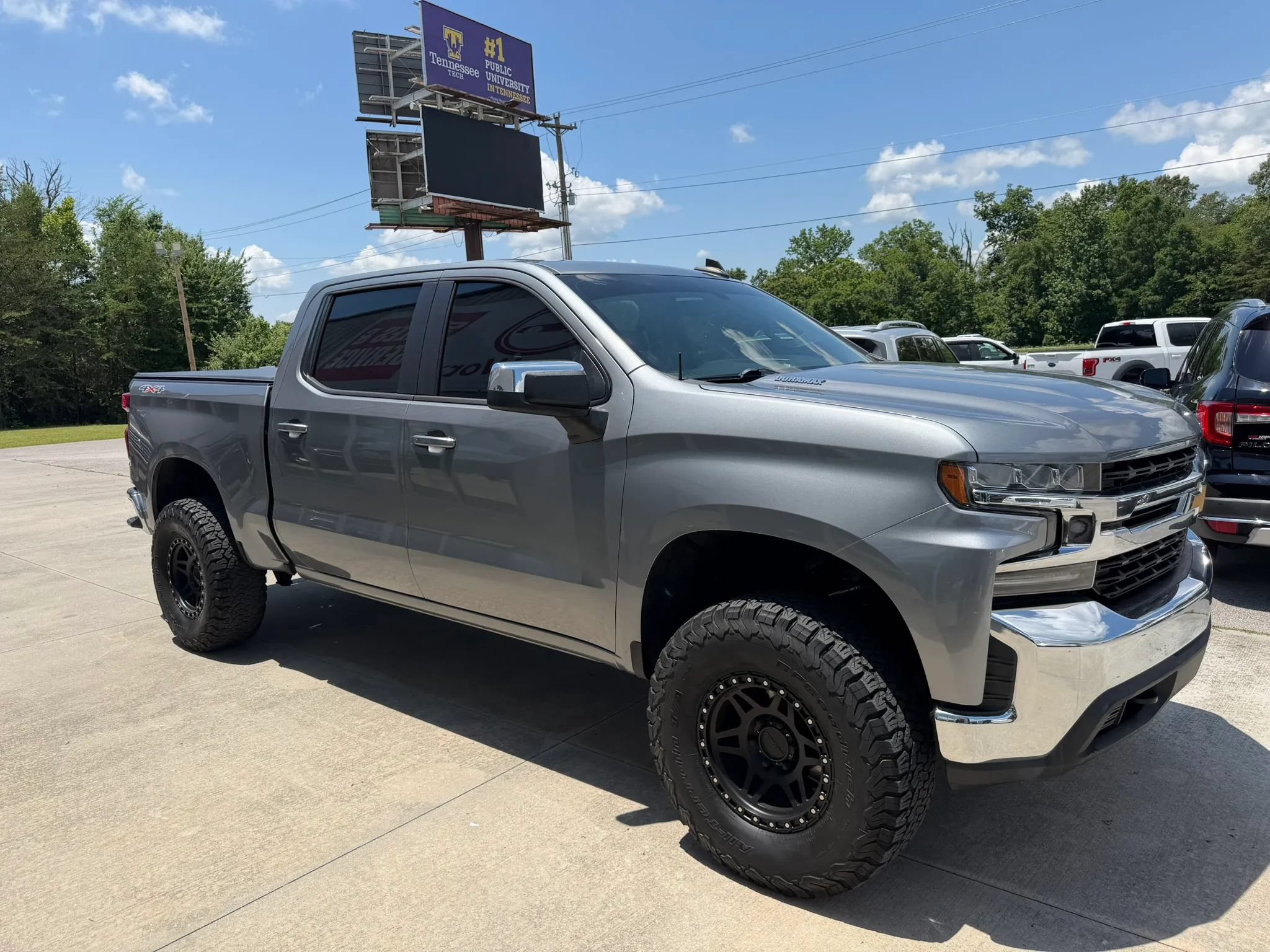 Used 2020 Chevrolet Silverado 1500 LT w/ All-Star Edition AWD/4WD image 26