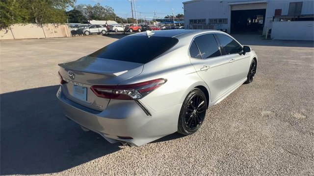 Used 2023 Toyota Camry XSE image 8