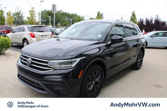 Used 2024 Volkswagen Tiguan SE AWD/4WD image 3