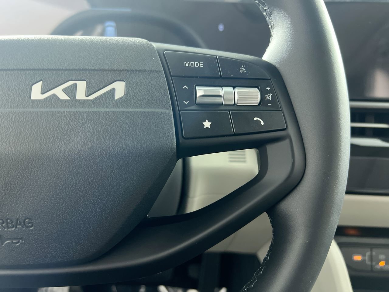 New 2026 Kia Sportage EX image 20