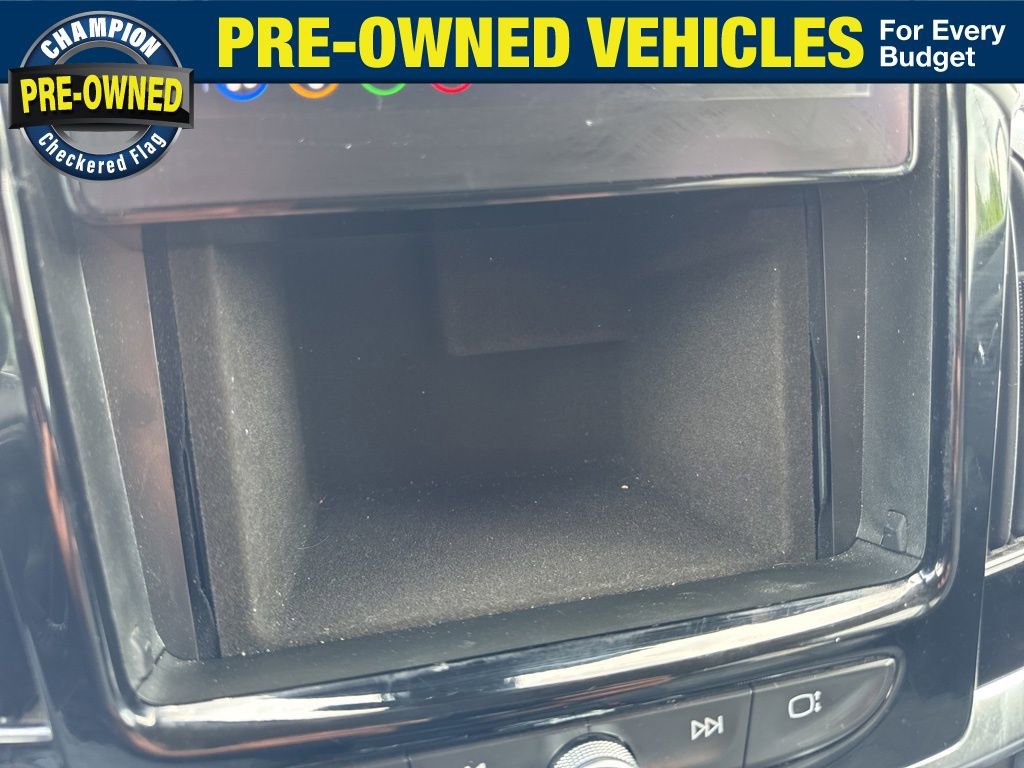 Used 2021 Chevrolet Traverse Premier w/ LPO, Cargo Package image 16