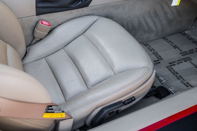 Used 2006 Chevrolet Corvette Convertible w/ Preferred Equipment Group image 76