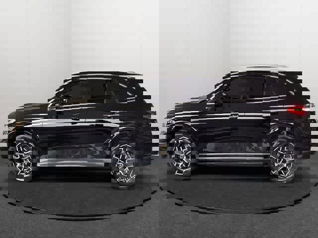 Certified 2026 Mercedes-Benz GLC 300 4MATIC image 3