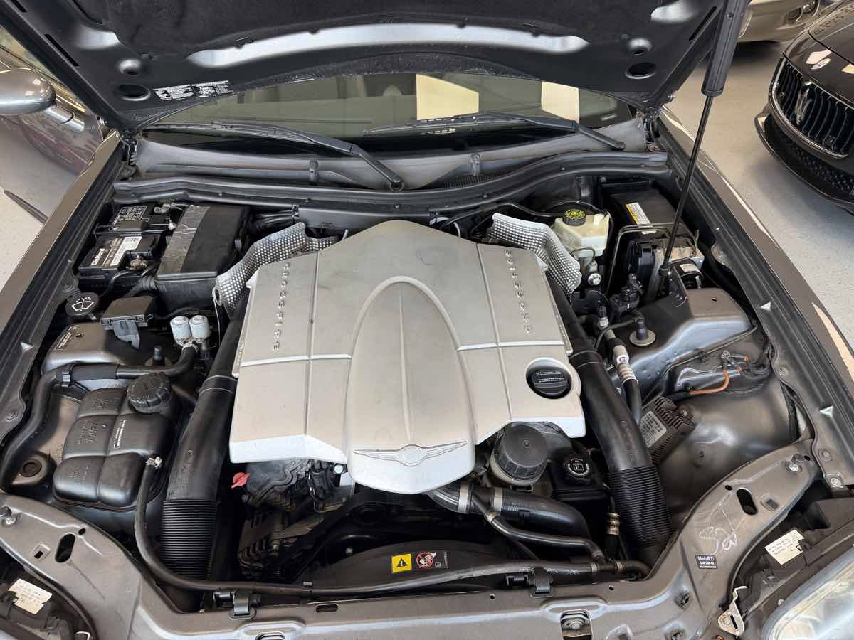 Used 2005 Chrysler Crossfire Limited RWD image 34