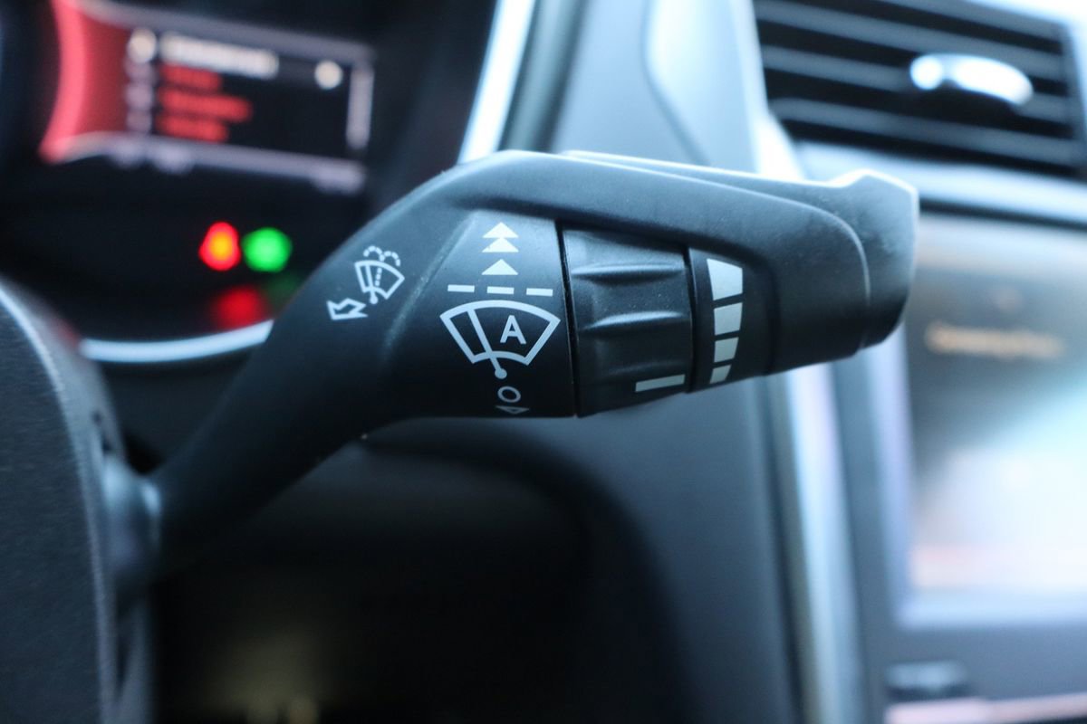 Used 2014 Ford Fusion Energi Titanium w/ Driver Assist Package image 33