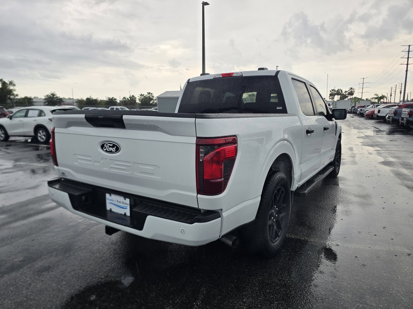 Used 2024 Ford F150 STX w/ STX Black Appearance Package RWD image 4