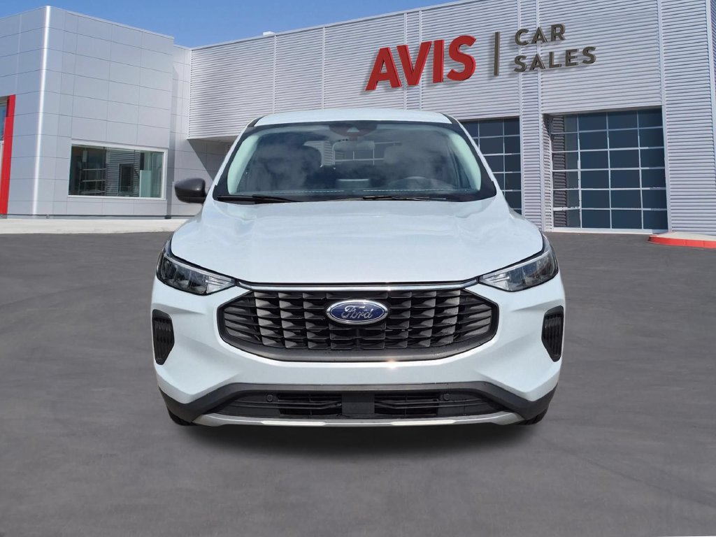 Used 2025 Ford Escape Active AWD/4WD image 2