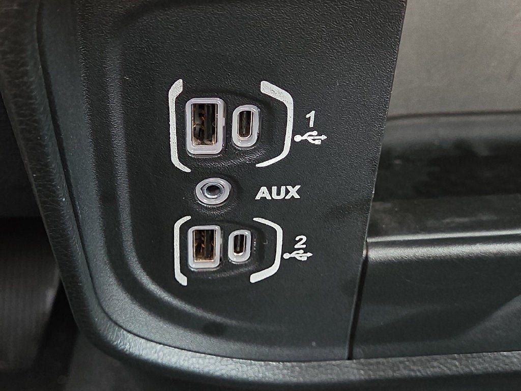 Used 2025 RAM 3500 Tradesman AWD/4WD image 28