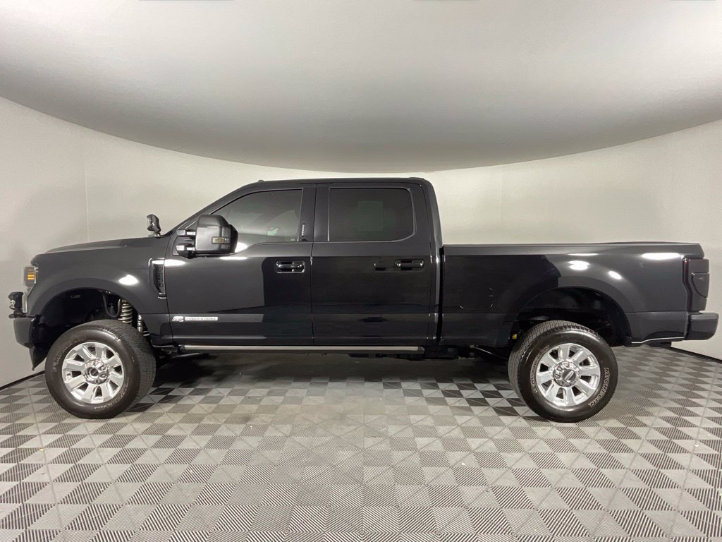 Used 2022 Ford F250 Platinum w/ FX4 Off-Road Package AWD/4WD image 6