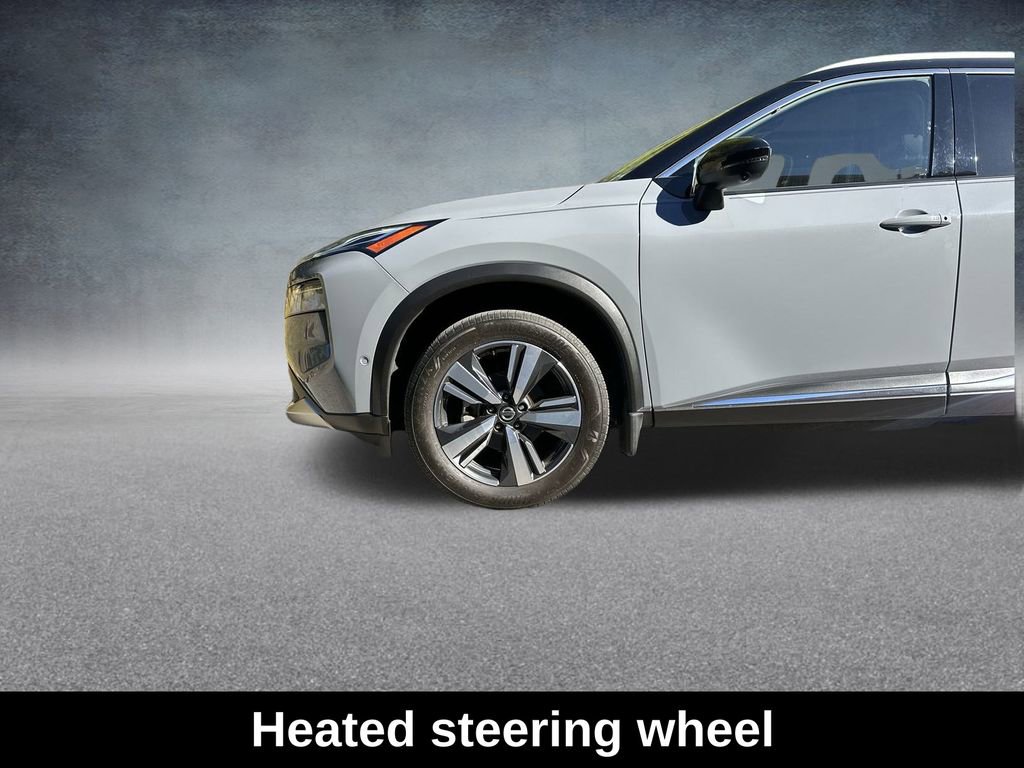 Used 2021 Nissan Rogue Platinum image 14