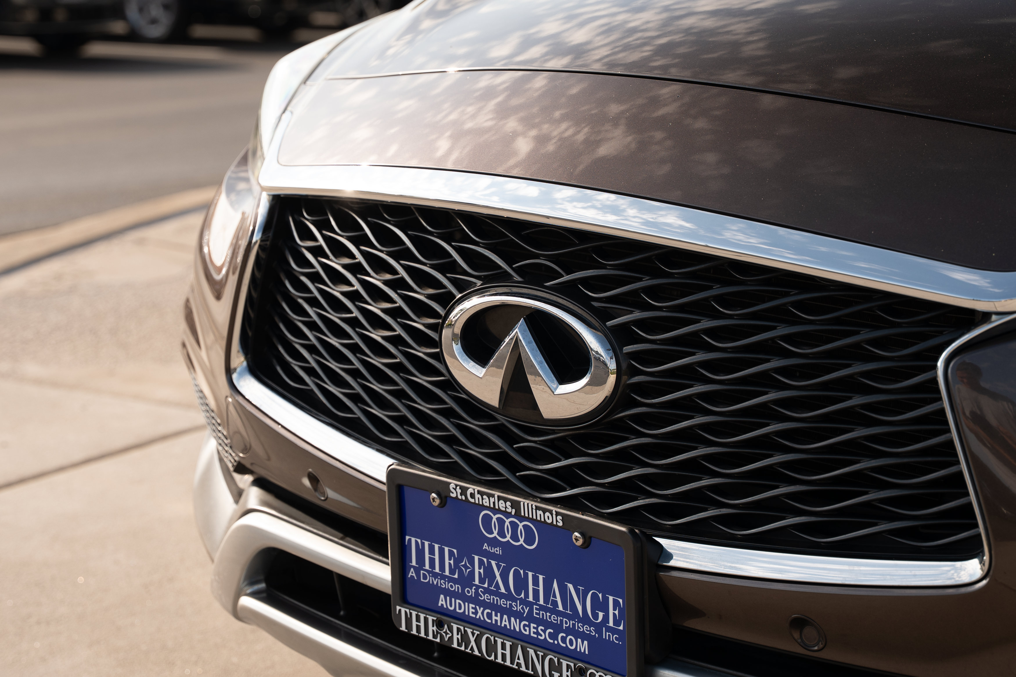 Used 2018 INFINITI QX30 Premium w/ Navigation Package AWD/4WD image 34