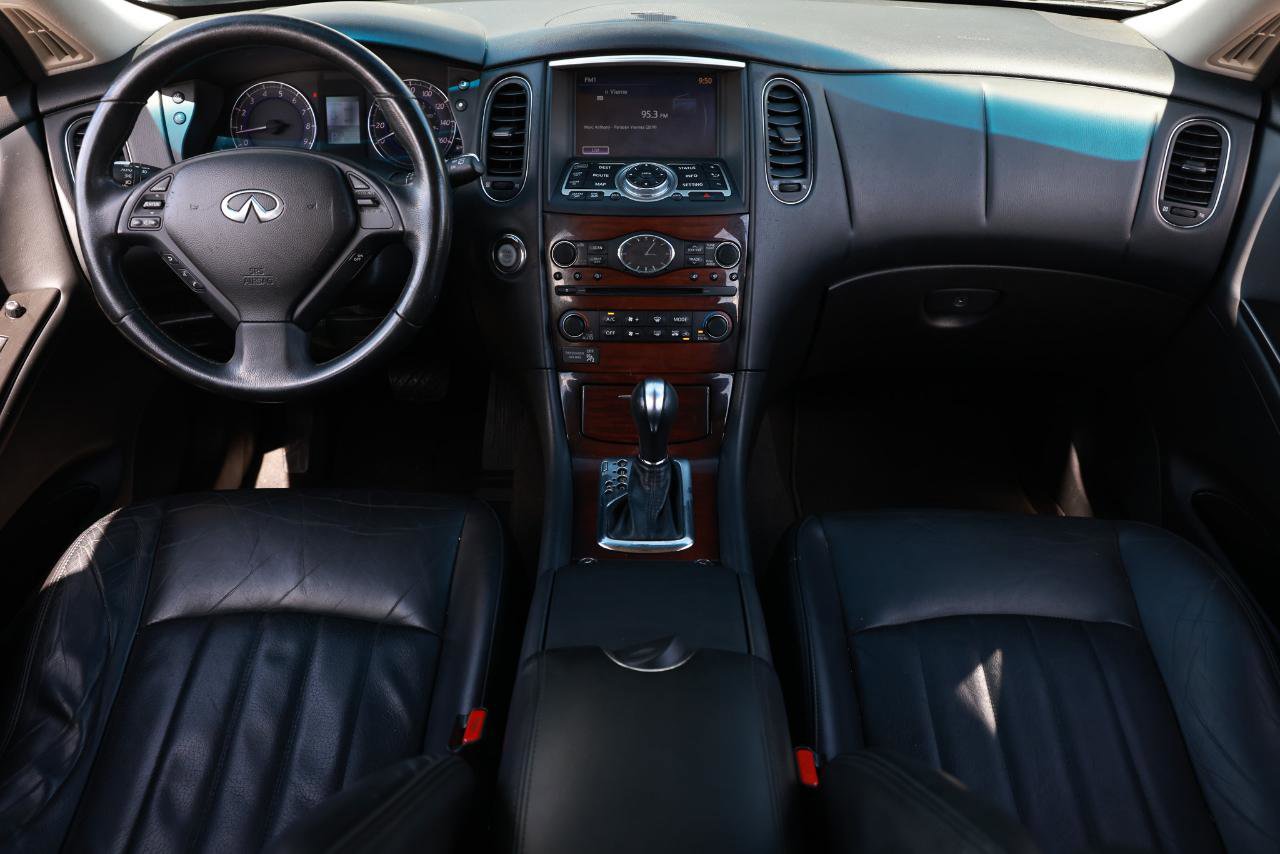 Used 2014 INFINITI QX50 Journey w/ Premium Package AWD/4WD image 2