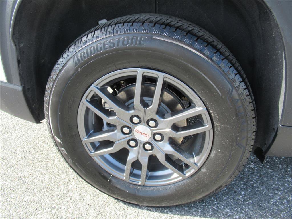 Used 2025 GMC Acadia Elevation FWD image 27