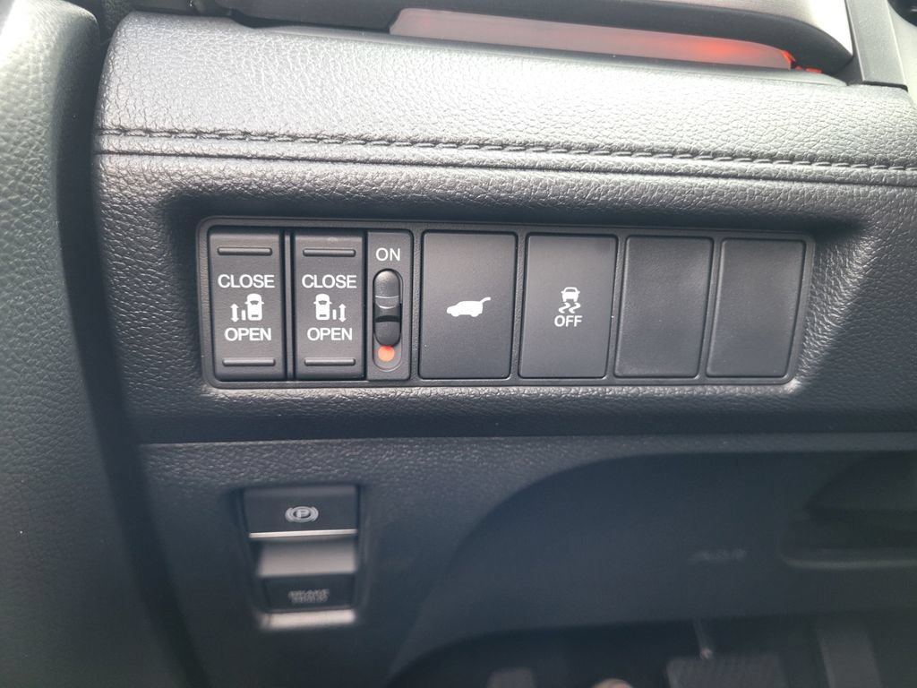 New 2026 Honda Odyssey Sport-L image 17
