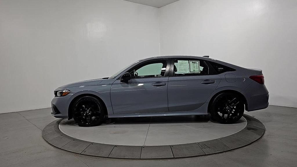 Used 2024 Honda Civic Sport image 2