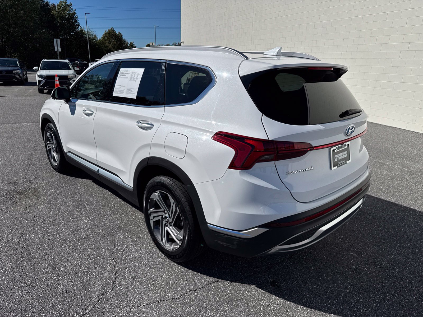 Used 2023 Hyundai Santa Fe SEL w/ Premium Package FWD image 5