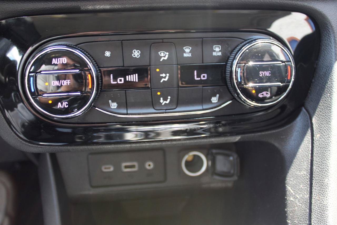 Used 2023 Buick Encore GX Select w/ Safety Package II FWD image 29