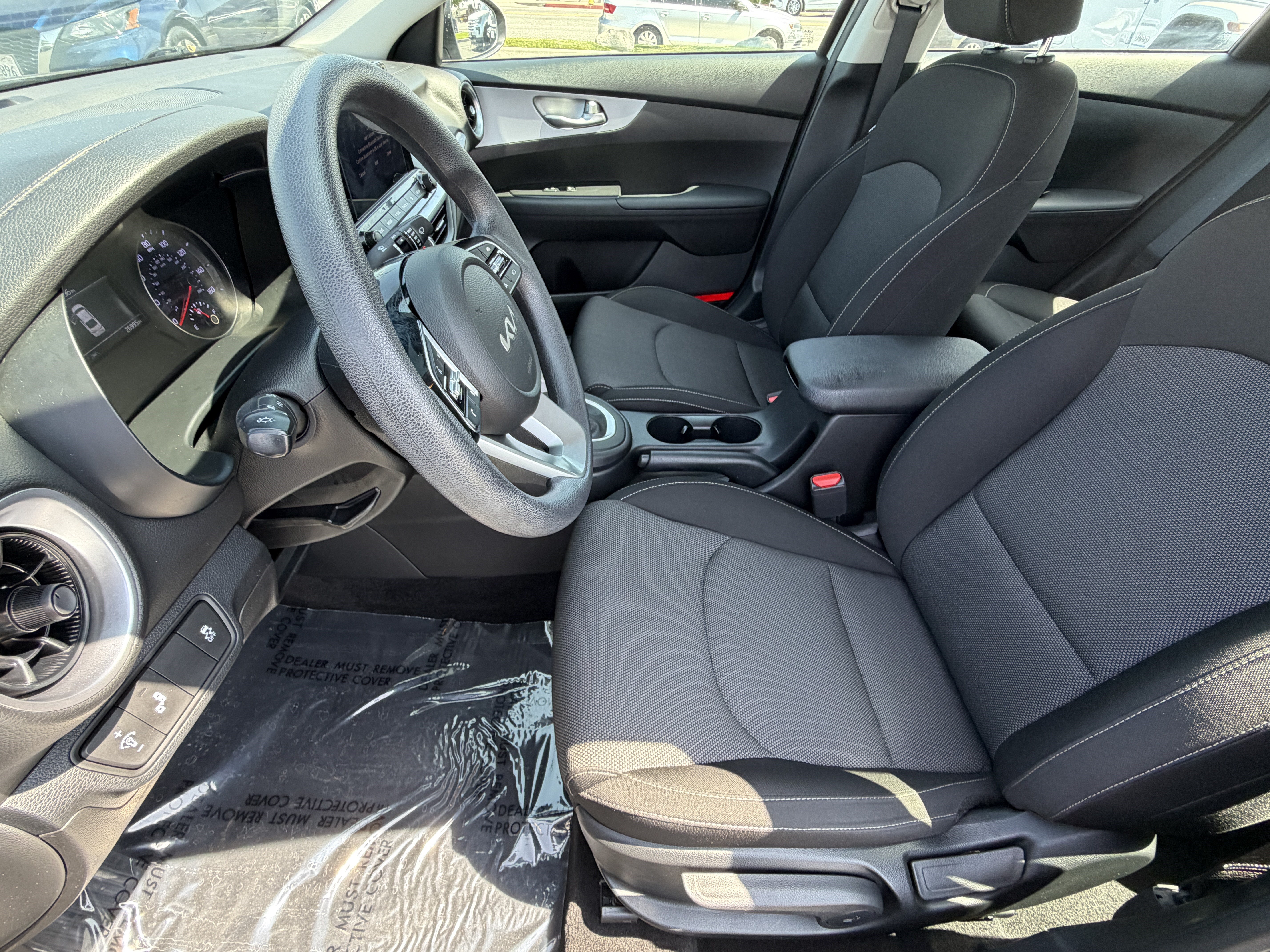 Certified 2024 Kia Forte LXS w/ LXS Technology Package FWD image 15