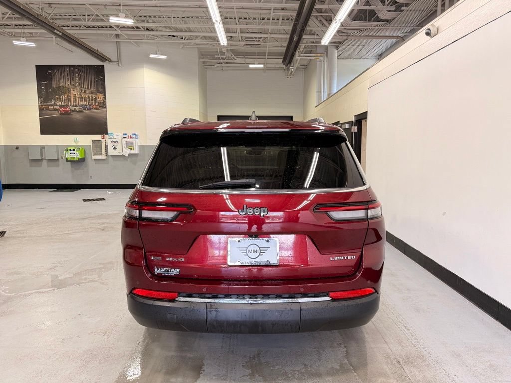 Used 2022 Jeep Grand Cherokee L Limited AWD/4WD image 5