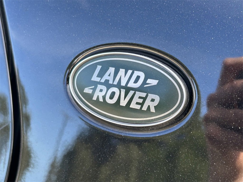 Used 2024 Land Rover Discovery Sport S image 16
