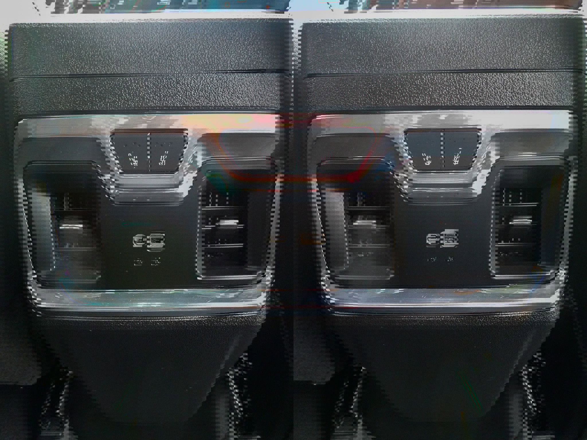 Used 2024 GMC Sierra 2500 Denali Ultimate w/ Max Trailering Package image 26