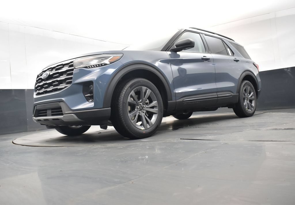 New 2026 Ford Explorer Active w/ Active Comfort Package AWD/4WD image 14