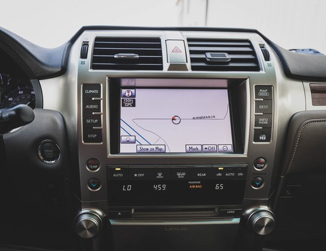 Used 2013 Lexus GX 460 image 5