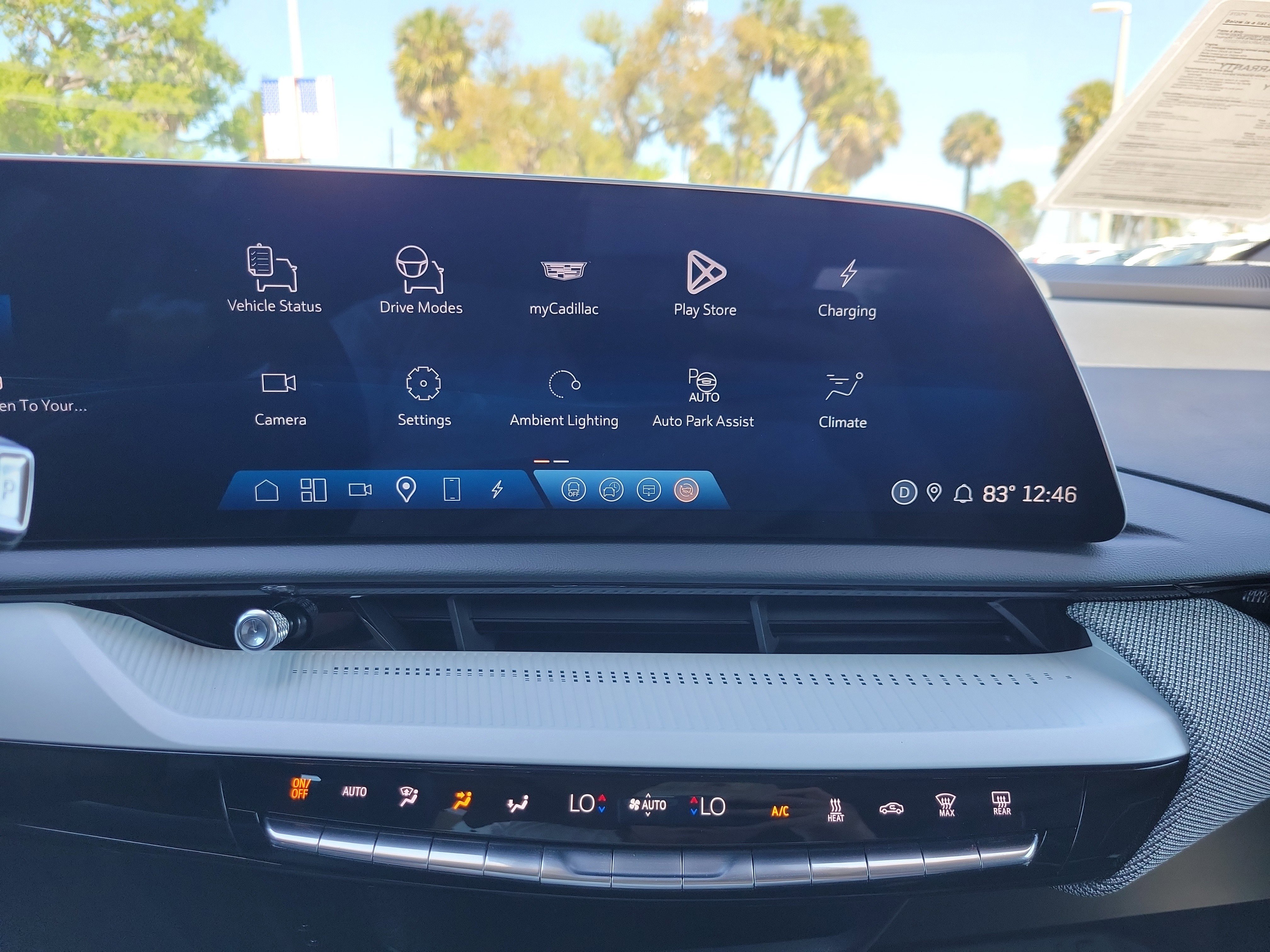 Certified 2025 Cadillac Optiq Luxury 2 w/ LPO, Floor Liner Package image 24