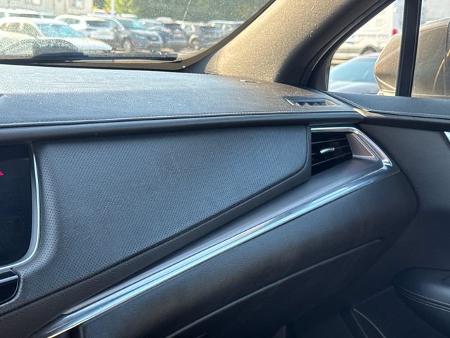 Used 2020 Cadillac XT5 Luxury FWD image 29