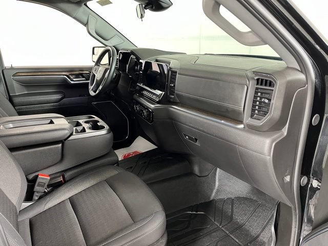 Used 2024 Chevrolet Silverado 1500 RST w/ Protection Package AWD/4WD image 41