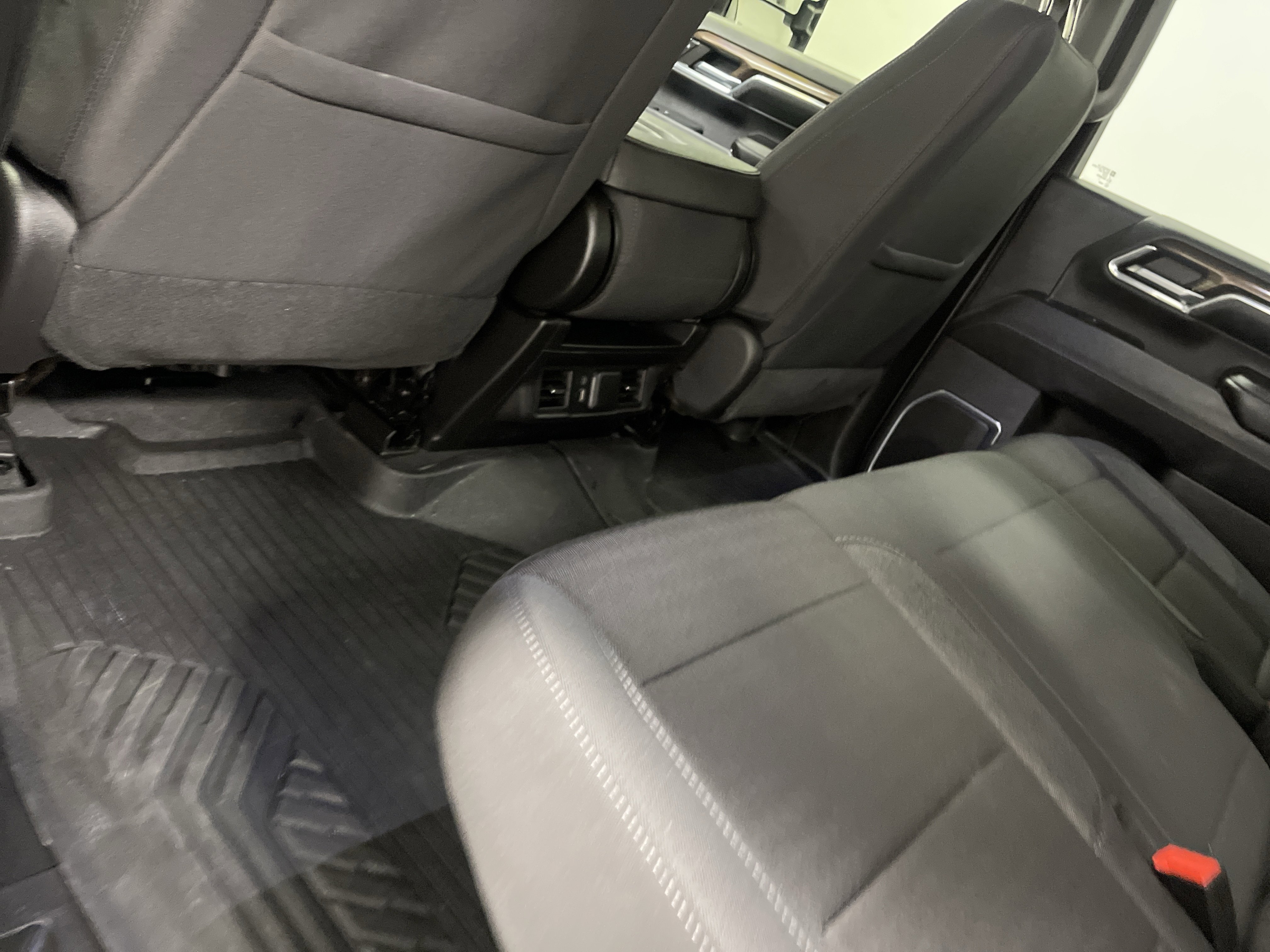 Used 2024 Chevrolet Silverado 2500 LT image 17