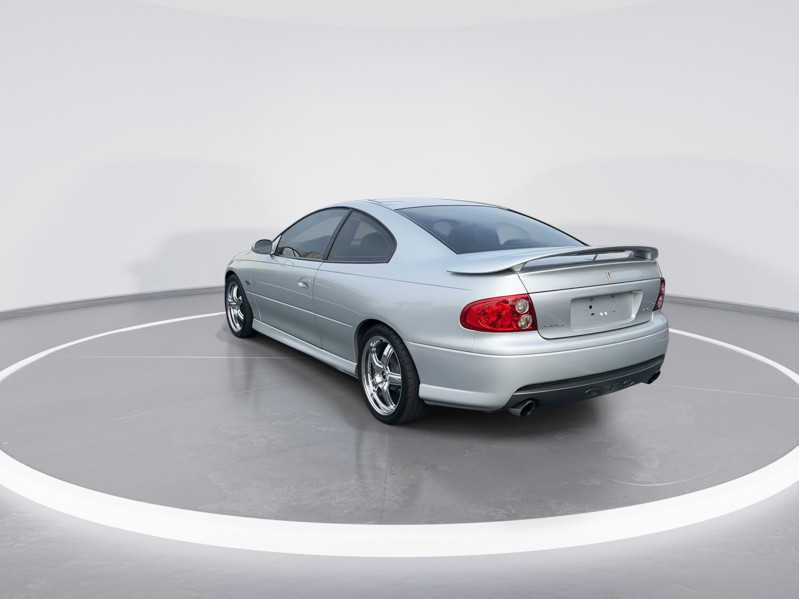 Used 2005 Pontiac GTO image 7