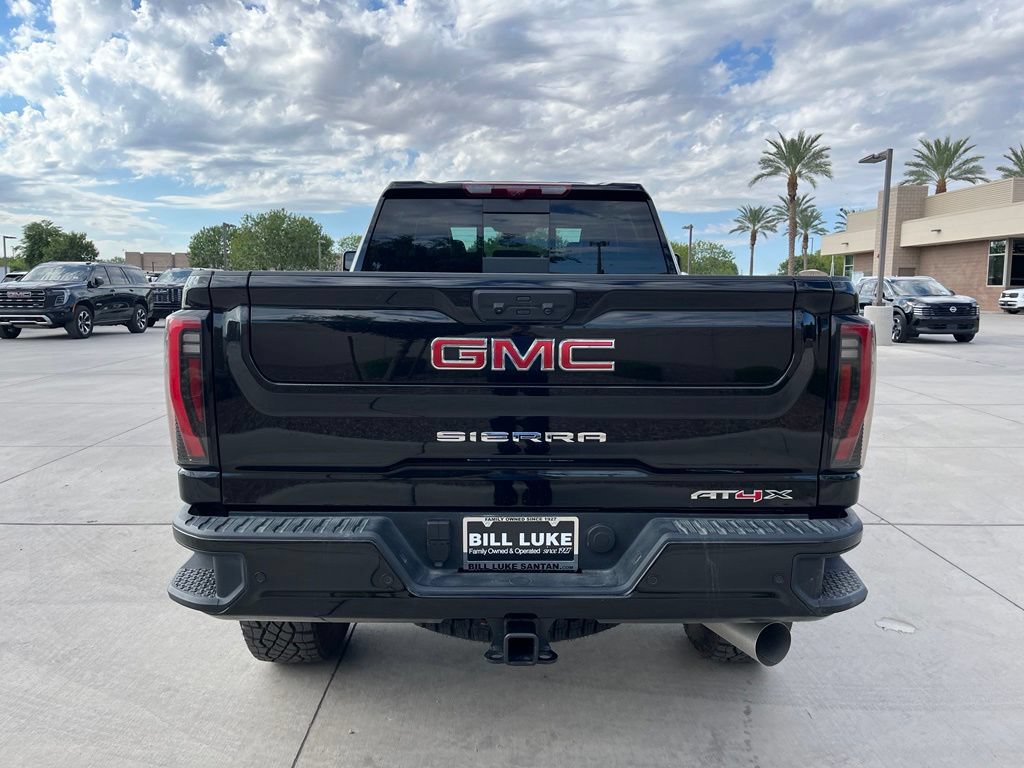 Used 2026 GMC Sierra 2500 AT4X AWD/4WD image 5