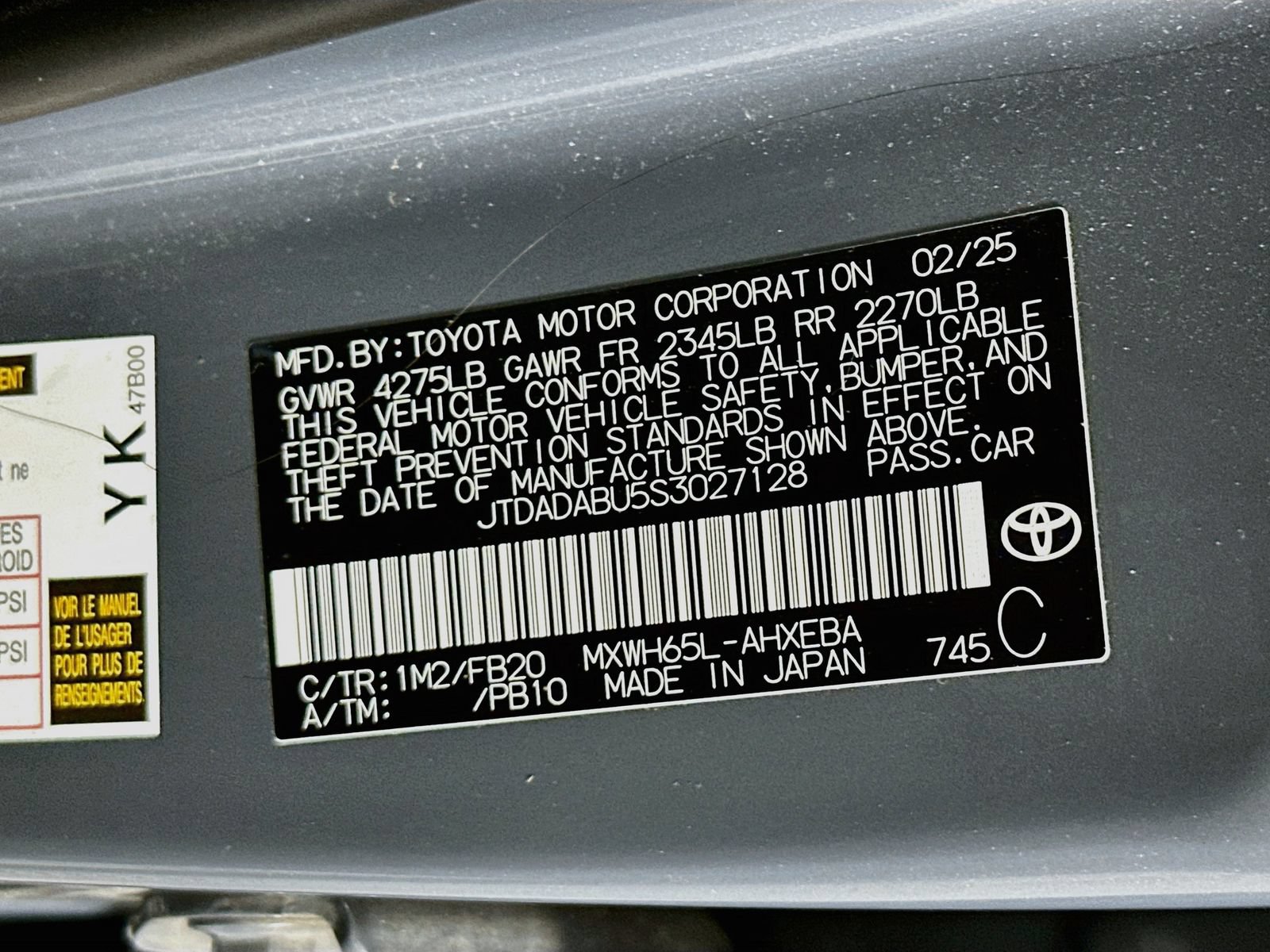 Certified 2025 Toyota Prius LE AWD/4WD image 30