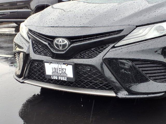 Used 2018 Toyota Camry XSE FWD image 33