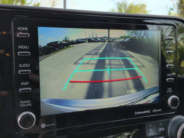 Used 2022 Toyota Highlander XLE image 29