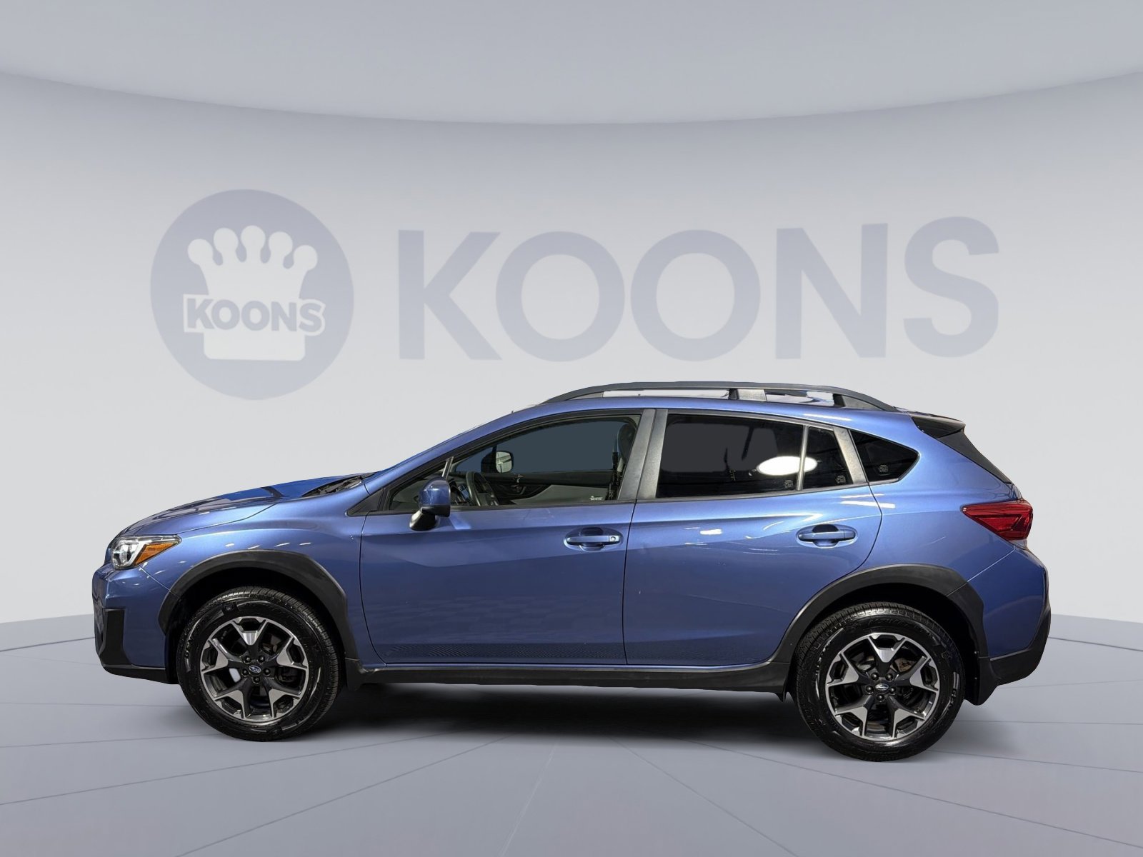 Used 2020 Subaru Crosstrek 2.0i Premium w/ Moonroof Package 2 image 2