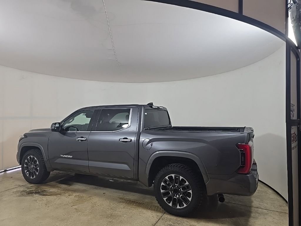 Used 2023 Toyota Tundra Limited image 4