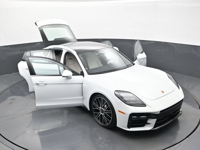 New 2026 Porsche Panamera GTS AWD/4WD image 33