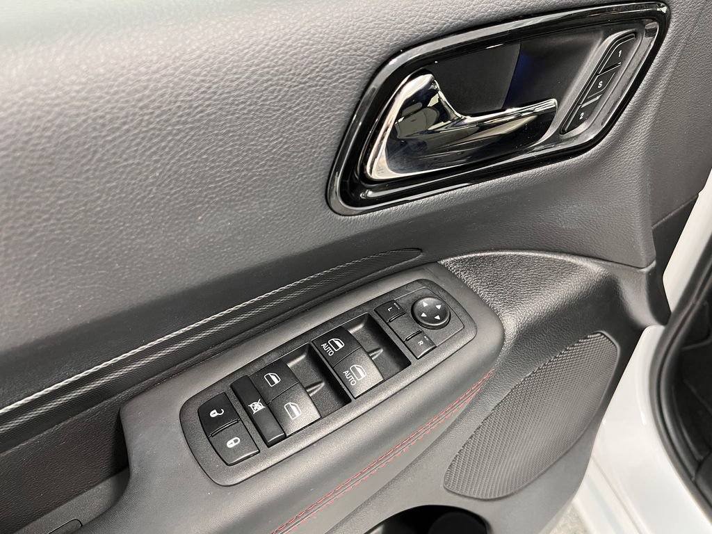 Used 2023 Dodge Durango GT AWD/4WD image 17