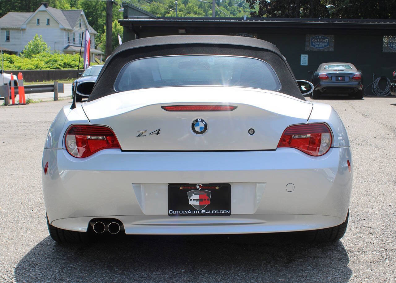 Used 2006 BMW Z4 3.0i RWD image 37