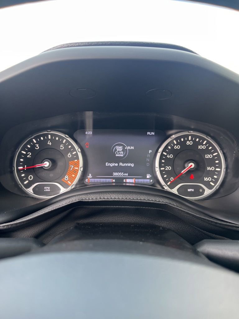 Used 2020 Jeep Renegade Trailhawk w/ Cold Weather Group AWD/4WD image 16