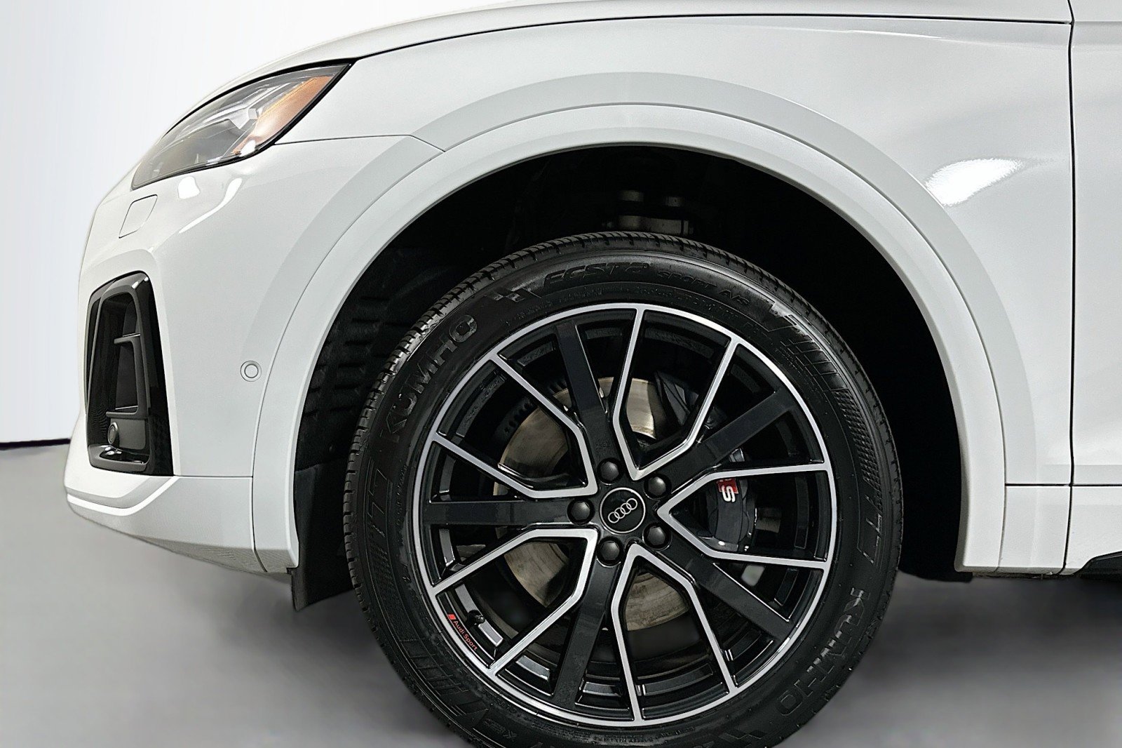 Used 2022 Audi SQ5 Prestige w/ Prestige Package image 12